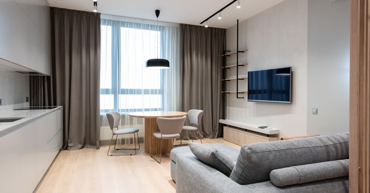 Küçük Salon, Büyük Stil: Apartman Dairenizde Ferahlık ve Düzen İçin 12 Zekice İpucu