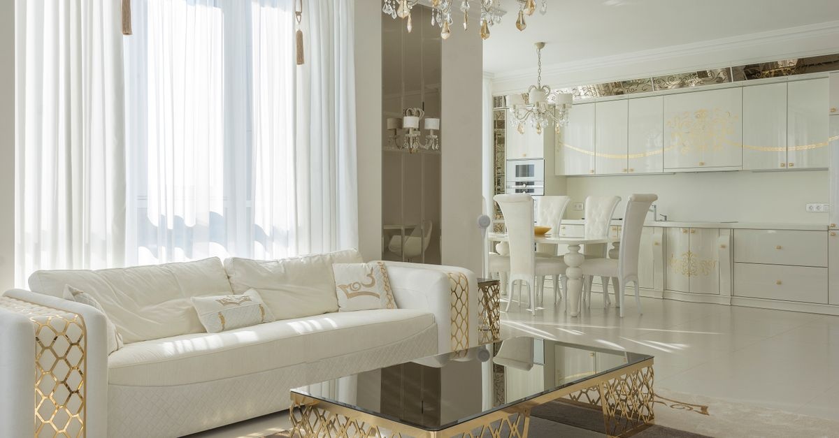 Evinizde Modern Glamour Dokunuşu: Işıltılı Şıklığı Adım Adım Yakalayın