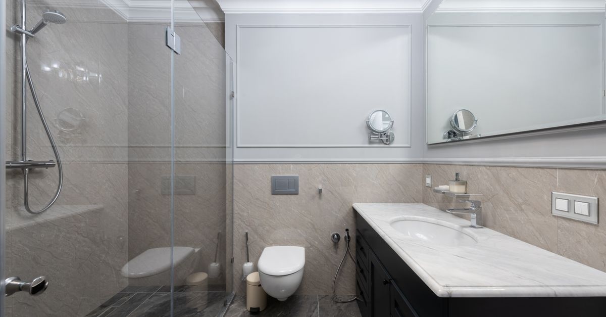 Banyo Tadilatı Kaça Mal Olur? Sürprizsiz Bütçe İçin Akıllı Hesaplama Rehberi